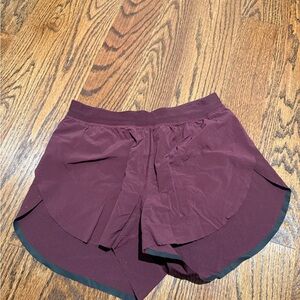Lululemon. Maroon Fast and Free Shorts. Size 6.